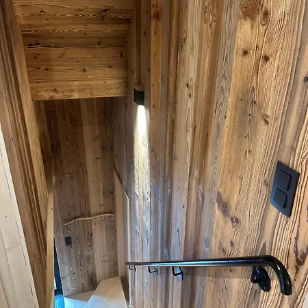 شاليه Le Randonneur Charmful Near Zermatt 6 To 12p تاش