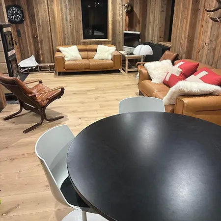 شاليه Le Randonneur Charmful Near Zermatt 6 To 12p *