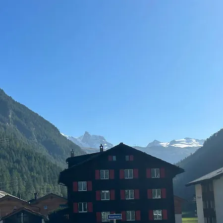 샬레 Le Randonneur Charmful Near Zermatt 6 To 12p